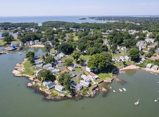 18 Lanphiers Cove Cp, Branford, CT 06405