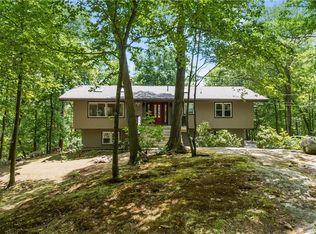 18 Deer Path Rd, Tuxedo Park, NY 10987