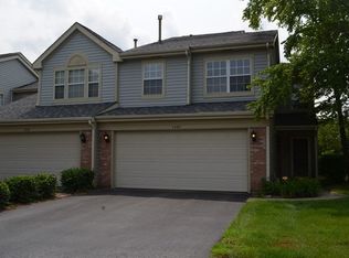 1440 Club Dr, Glendale Heights, IL