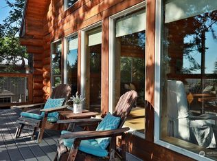 3617 Marine View Dr, Greenbank, WA 98253