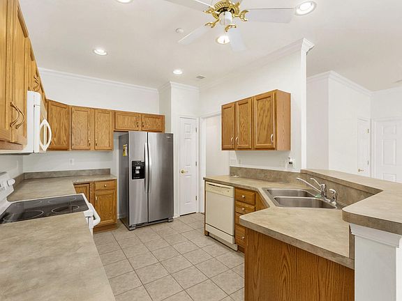 4th image of 4 Harborton Ln