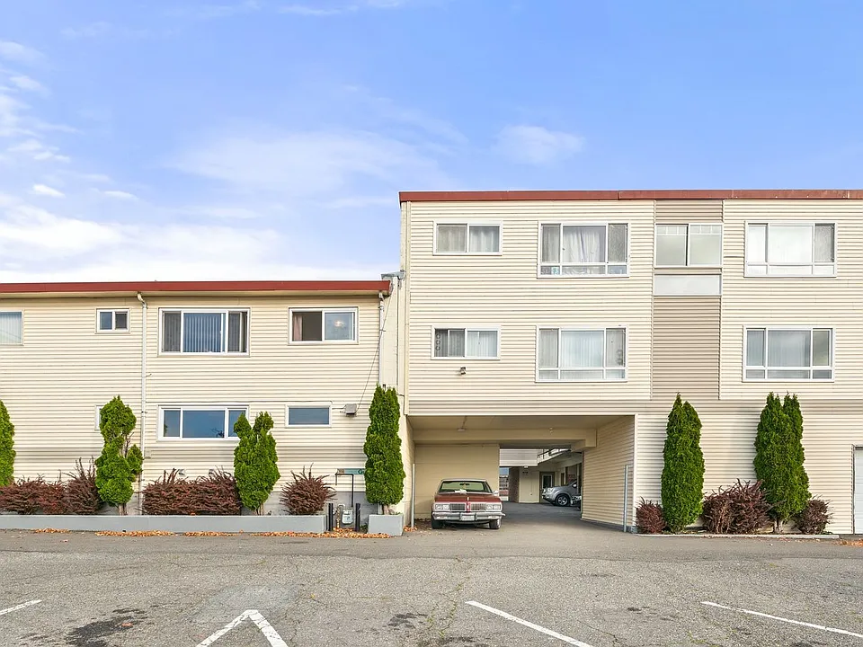 Cornerstone Apartments in Ballard
