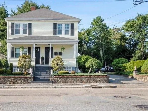 472-474 Warren Ave, East Providence, RI 02914