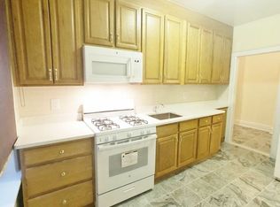 2342 24th St APT 1, Astoria, NY 11105