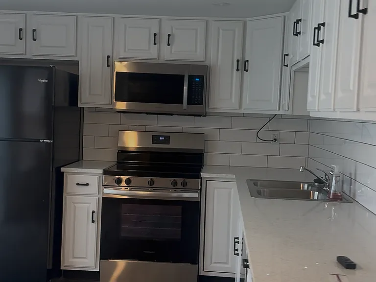 780 San Bruno Pl — Photo 2
