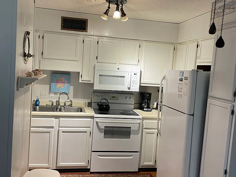 40 Folly Field Rd #AR416 — Photo 27