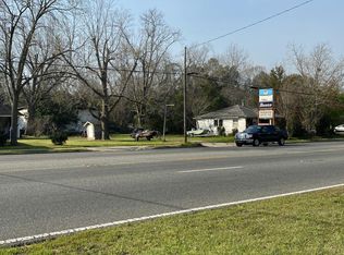 910 Ferdon Blvd, Crestview, FL 32536