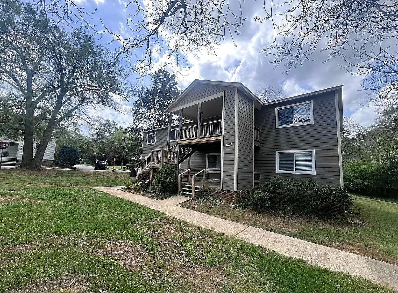2 bed, 2.0 bath, $1,600 — Photo 3