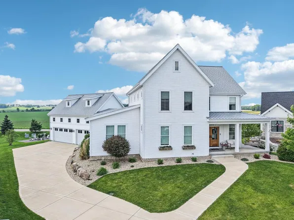 1203 Alice Court, Waunakee, WI 53597