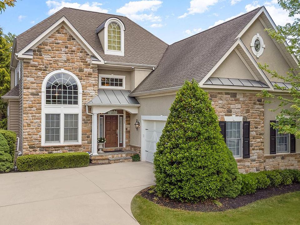 1st image of 226 War Admiral Way