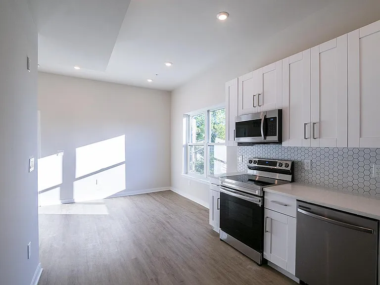 Patton Place — Photo 35