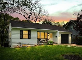 8234 Belleview Ave, Kansas City, MO 64114