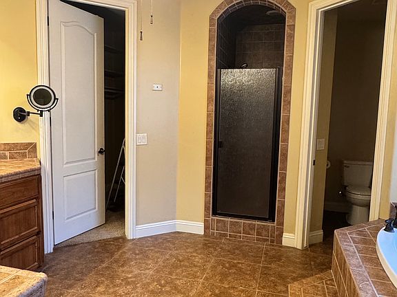 4th image of 309 Stone Cross Dr
