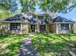 4710 El Salvador Dr, Houston, TX 77066