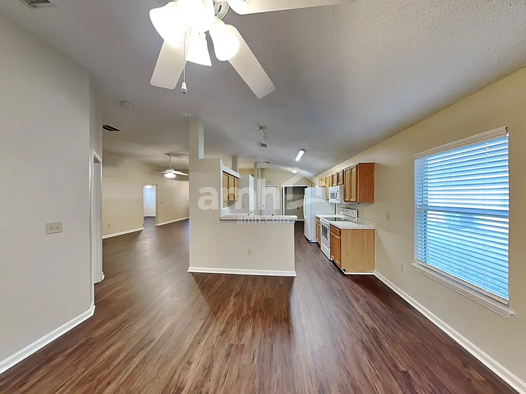 2708 Secret Harbor Dr — Photo 5