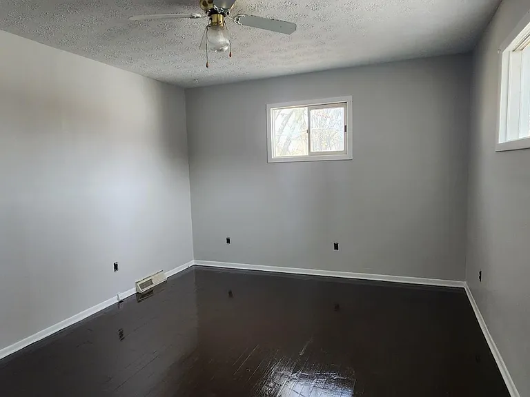 6714 Theota Ave — Photo 9