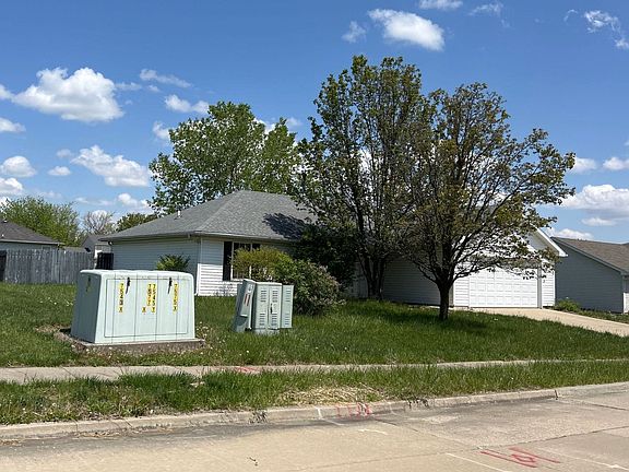 3rd image of 5003 Chariton Dr