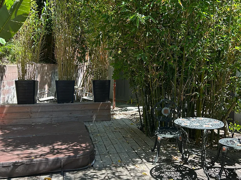 107 Naomi Ave — Photo 28