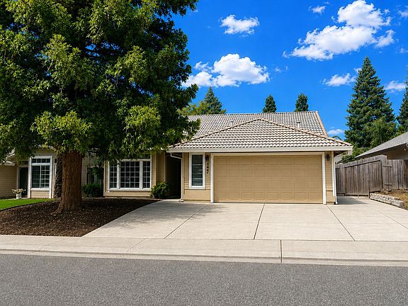 2nd image of 4447 Bogart Way