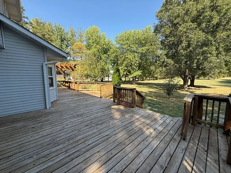 5820 Iron Bridge Rd — Photo 20