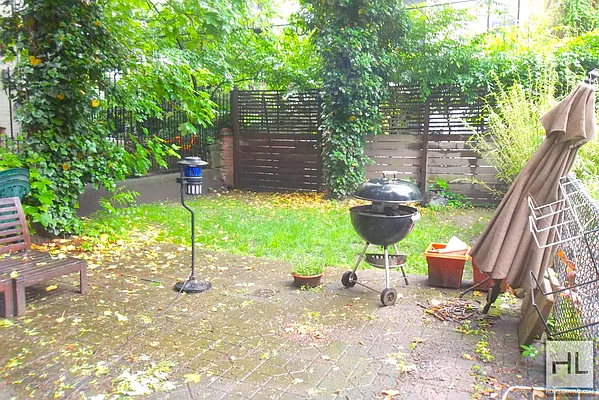 Rented by Highline Residential | media 34