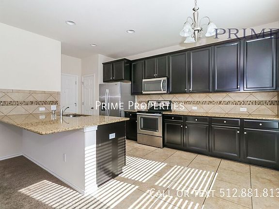 3rd image of 2105 Town Centre Dr Unit 47