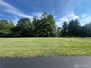 2082 Waterfall Ln, Vandalia, OH