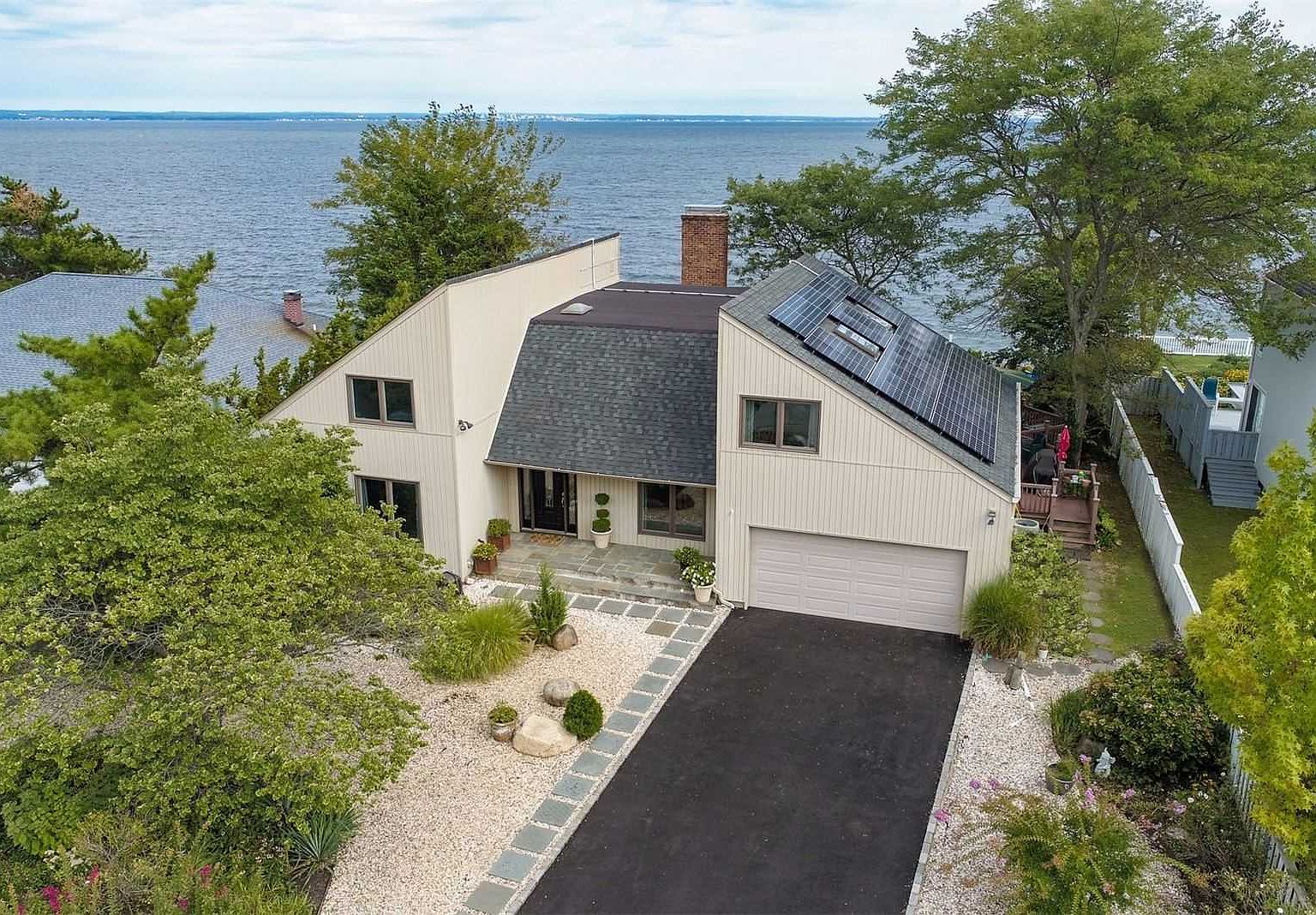 21 Oak Point Dr N, Bayville, NY 11709 Zillow