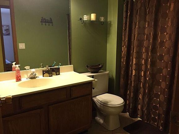 5th image of 324 Village Creek Dr