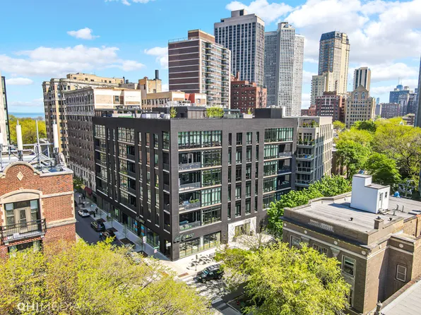 2773 N Hampden Ct #303, Chicago, IL 60614