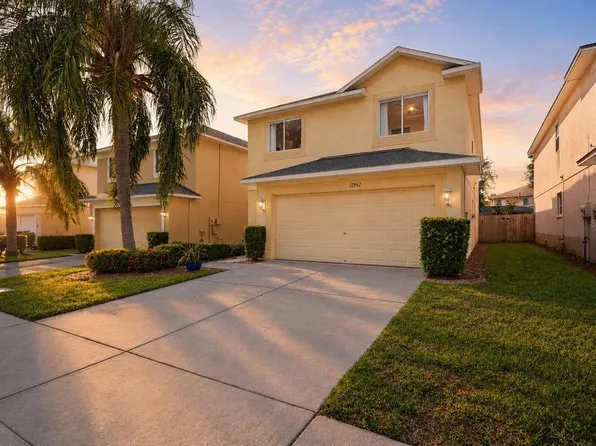 12942 Fennway Ridge Dr, Riverview, FL 33579