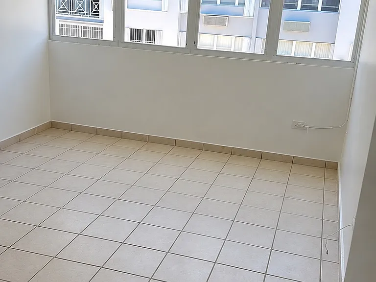 3704 Jardines Del Parque — Photo 7