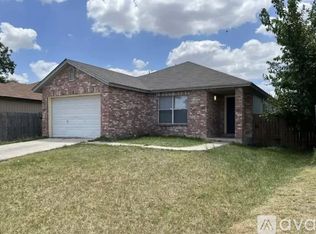 6806 Canary Meadow Dr, Converse, TX 78109