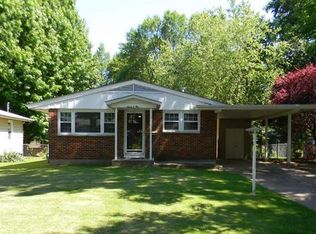 704 Montclaire Ave, Edwardsville, IL 62025