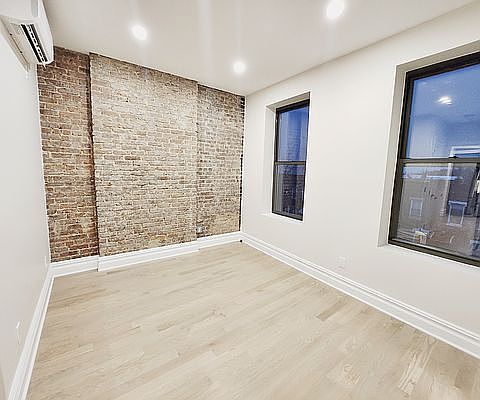 5th image of 30-40 44th St #3F