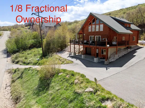 745 Cambry Dr, Garden City, UT 84028