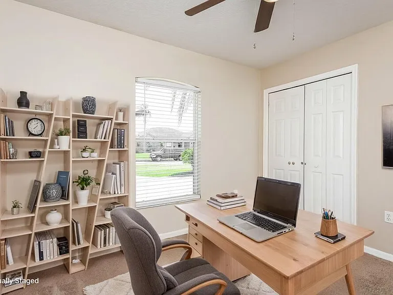 2318 Sweetwater Blvd — Photo 16