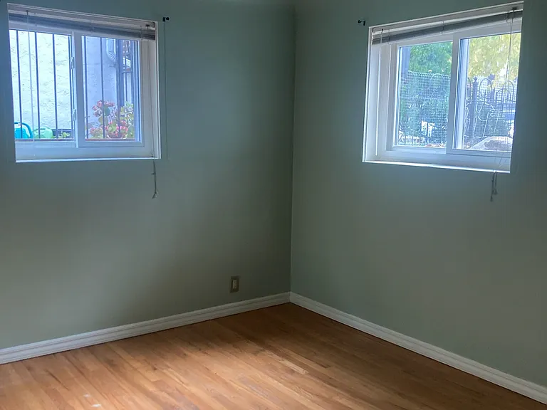 49 W Maple Ave #3 — Photo 7