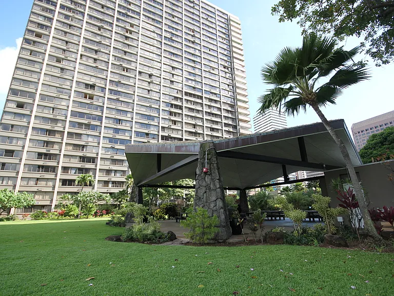 1255 Nuuanu Ave #1406 — Photo 13