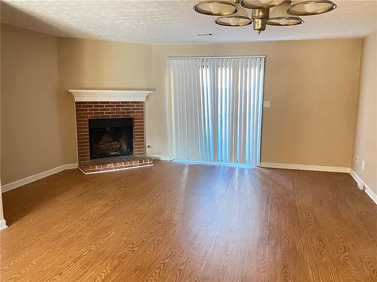 2840 Webb Bridge Rd — Photo 6
