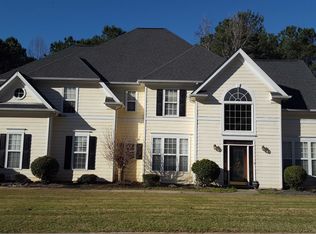 135 S Shore Ter, Fayetteville, GA 30214