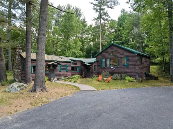 788 McKenzie Pond Rd, Saranac Lake, NY 12983