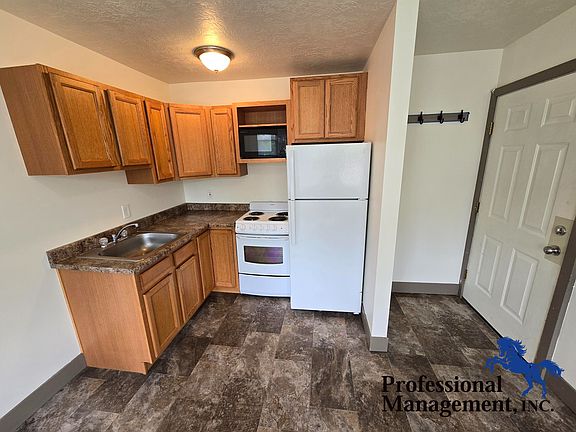 2nd image of 209 S 30th St #3