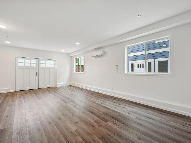 1012 Chester St #4 — Photo 17