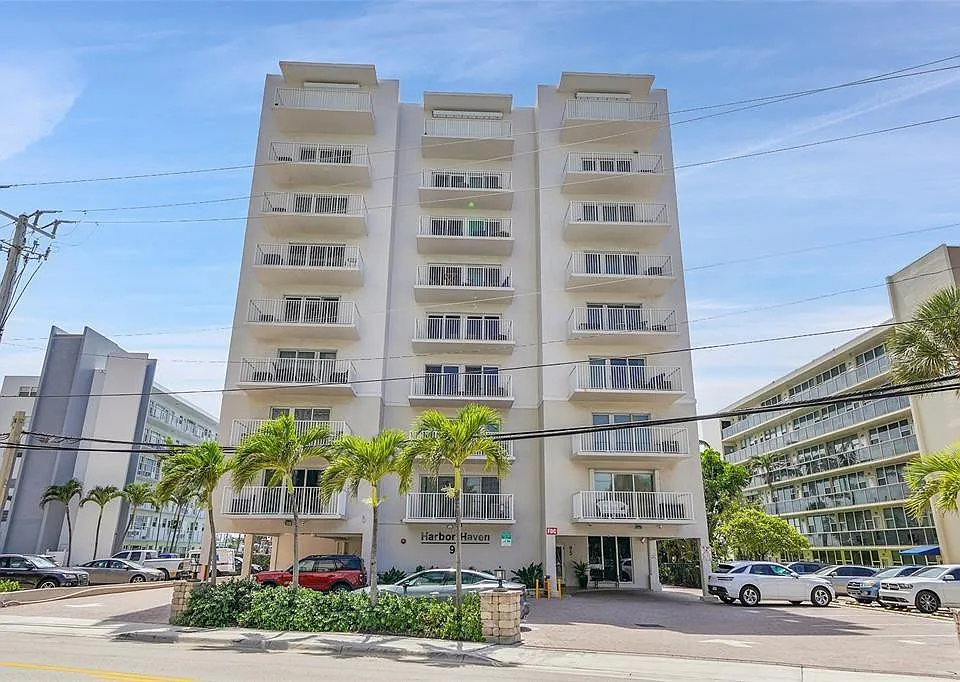 95 N Birch Rd #301