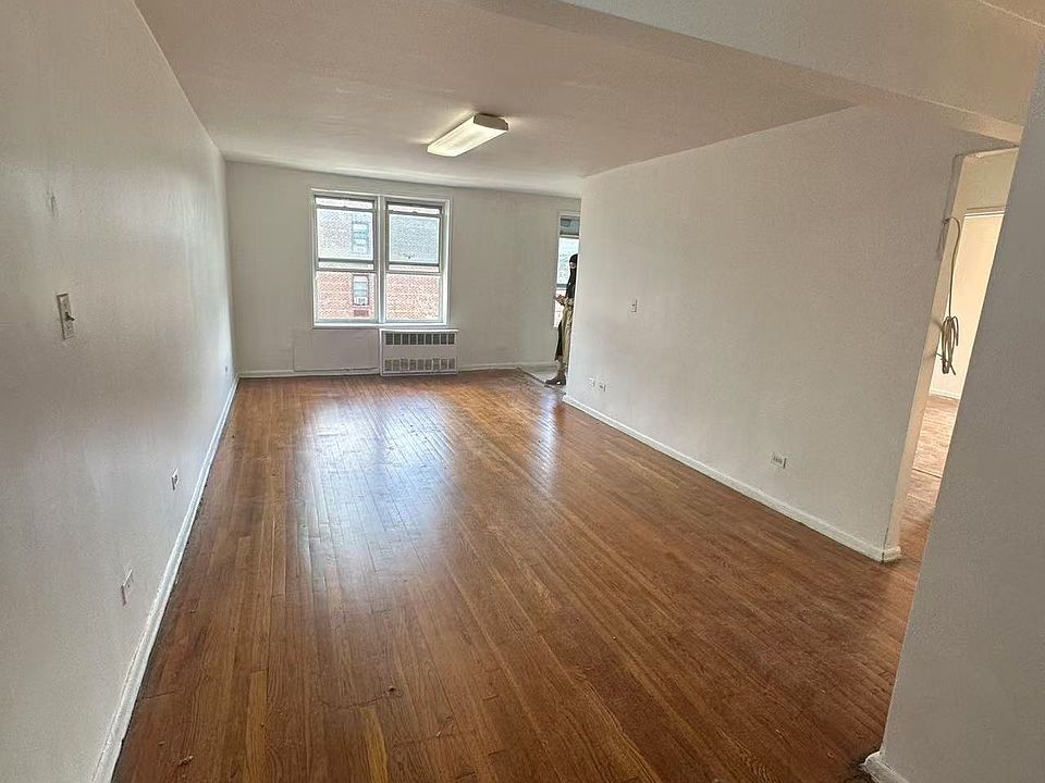 1st image of 143-55 41st Ave Floor 6