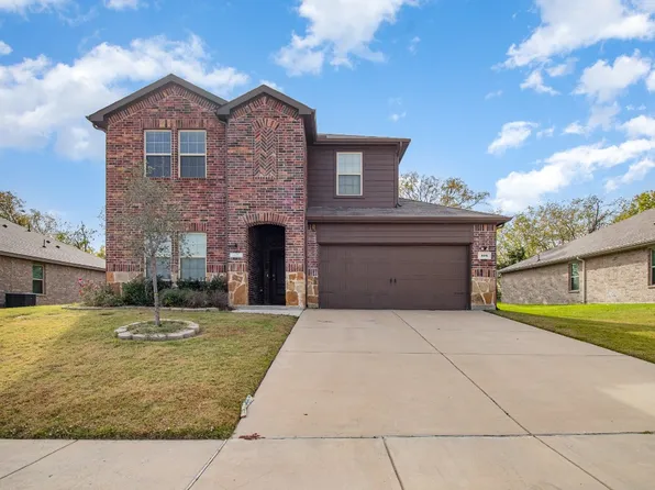 106 Secretariat Ln, Caddo Mills, TX 75135
