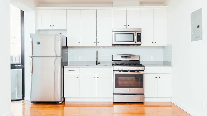 Rented by Nooklyn NYC LLC | media 37