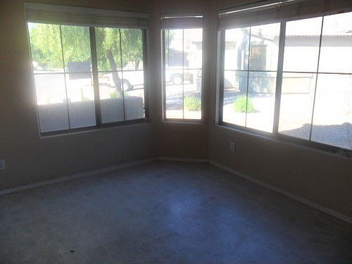 2nd image of 3209 S 81st Dr