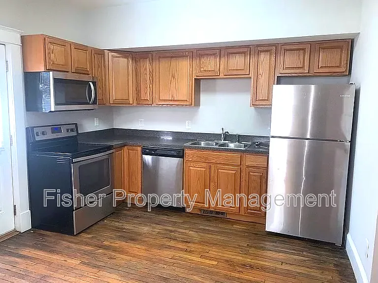 1514 Bainbridge St #A — Photo 11